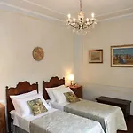 Residenza Dei Ricci فندق مبيت وإفطار 4*