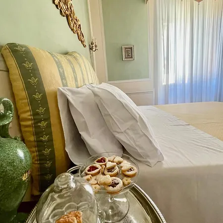 Residenza Dei Ricci 4*