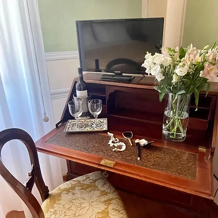 Residenza Dei Ricci Nocleg ze śniadaniem