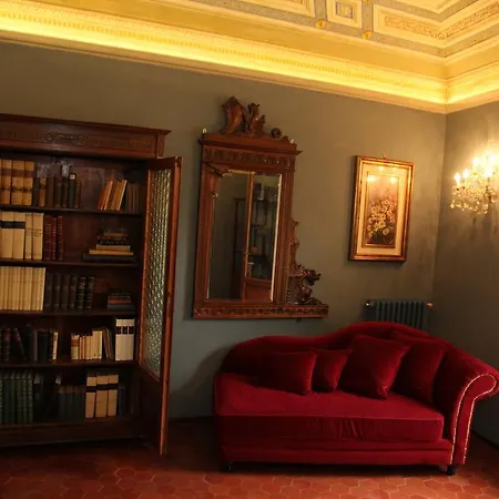 Bed and Breakfast Residenza Dei Ricci 4*