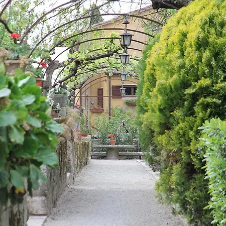 Bed & Breakfast Residenza Dei Ricci 3*